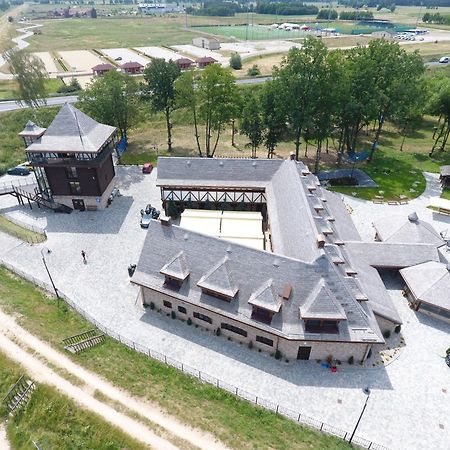 Hotel & Spa **** Kasztel Uniejow Luaran gambar