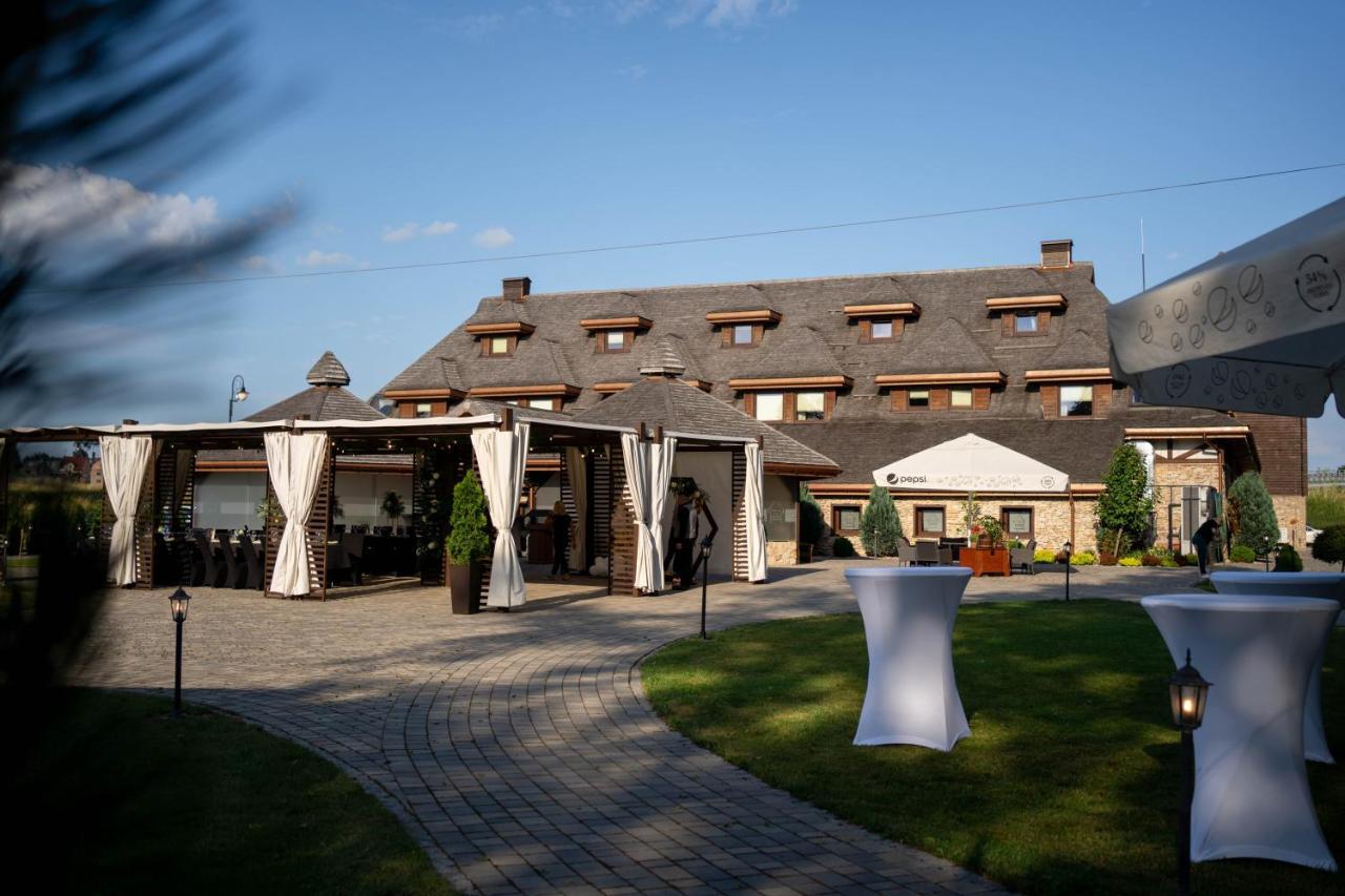 Hotel & Spa **** Kasztel Uniejow Luaran gambar
