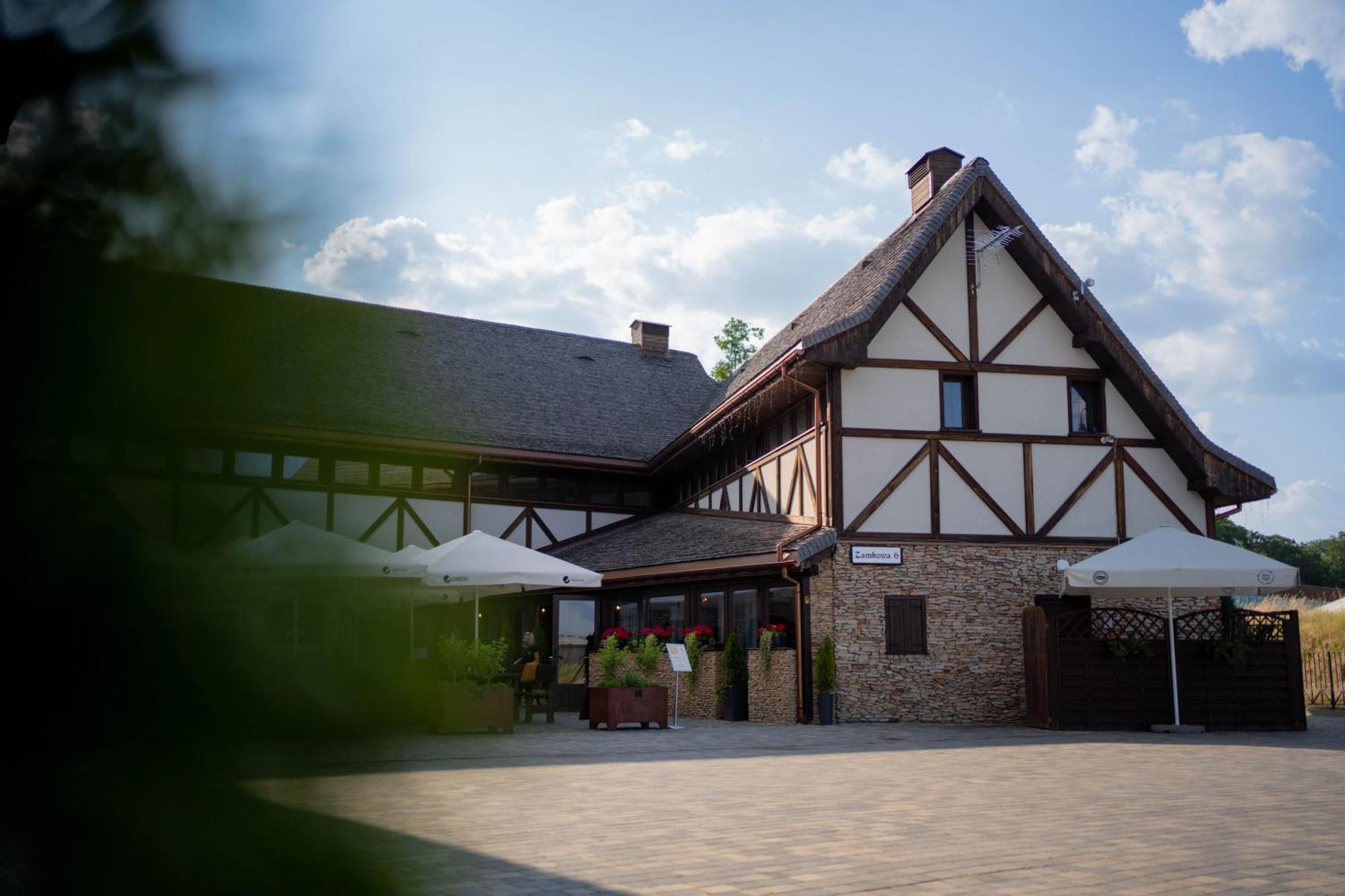 Hotel & Spa **** Kasztel Uniejow Luaran gambar