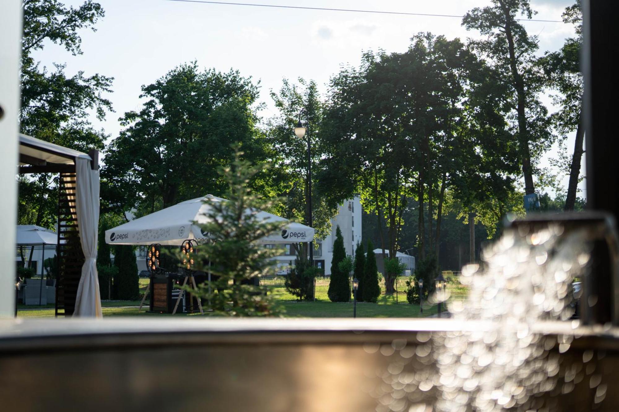 Hotel & Spa **** Kasztel Uniejow Luaran gambar